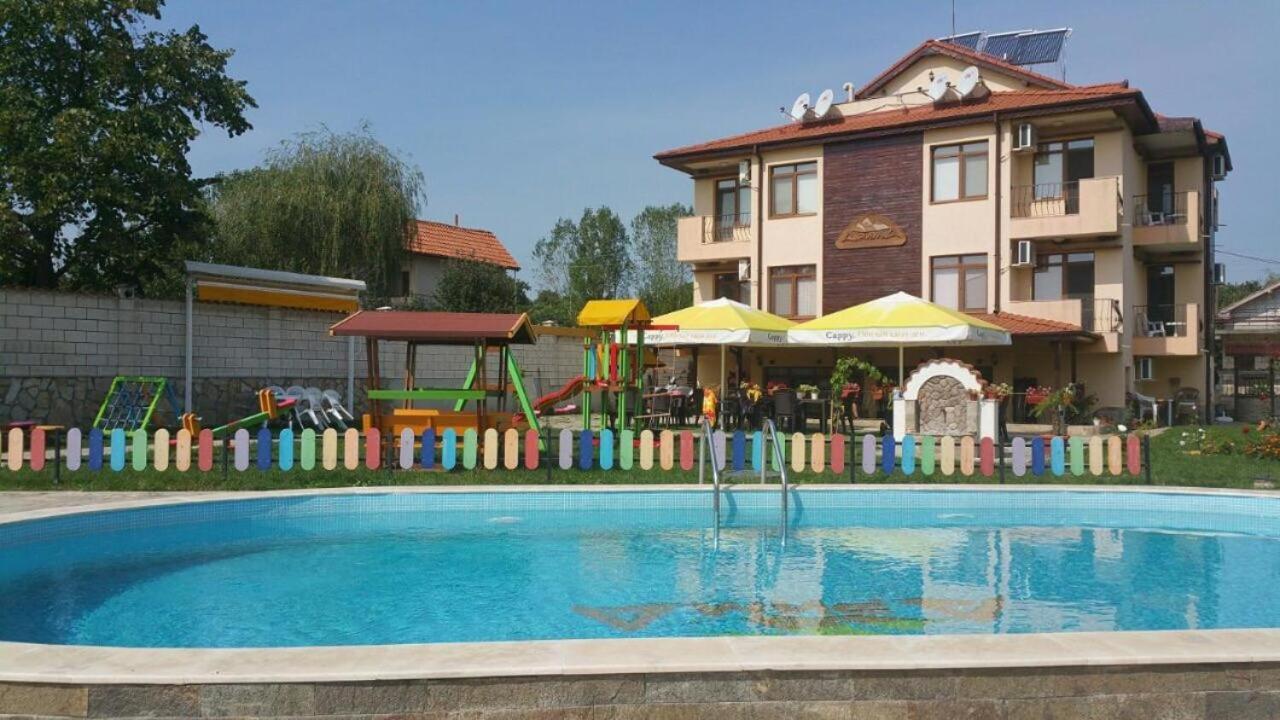 Guest House Arima Sushina Екстер'єр фото